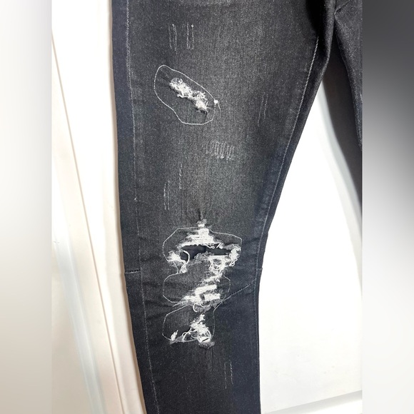 Rue21 Skinny Arc Supreme Flex Jeans - Picture 4 of 4